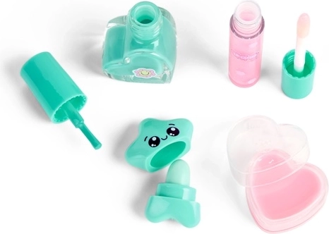 Mini cosmetici e accessori a base d’acqua