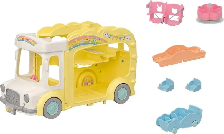 Si trasforma in un parco giochi colorato