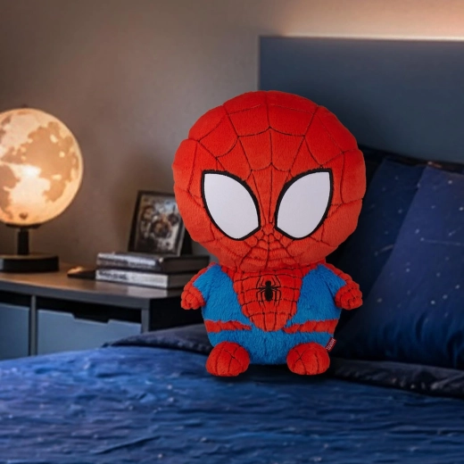 Look iconico di Spider-Man e dettagli curati