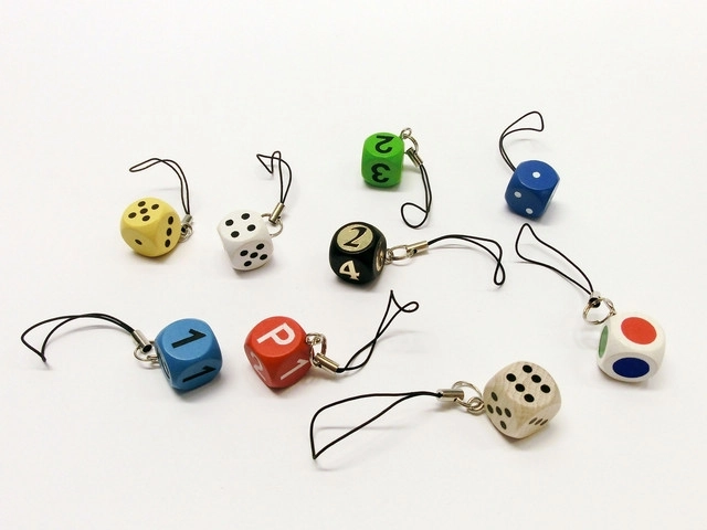 Detoa portachiavi dado – ciondolo colorato per chiavi
