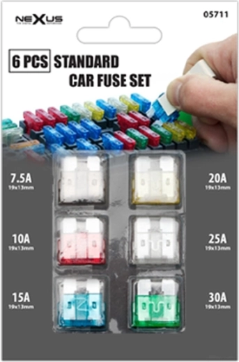 Kit di fusibili piatti per autoveicoli