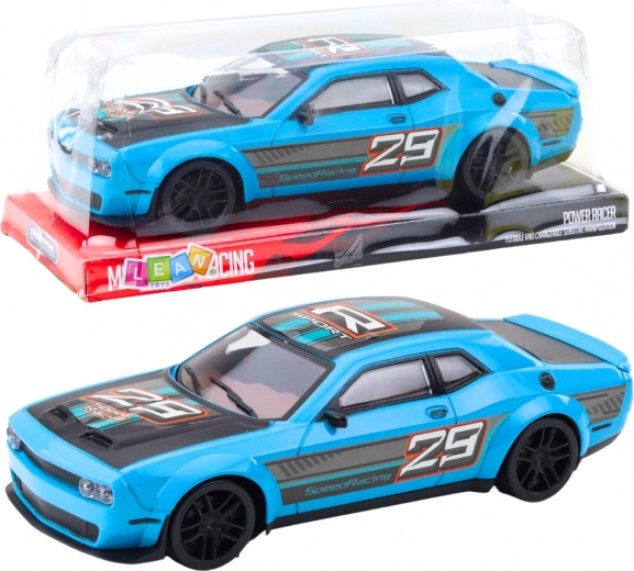 Auto sportivo con trazione posteriore blu