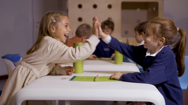 Milaniwood Skok! Tennis