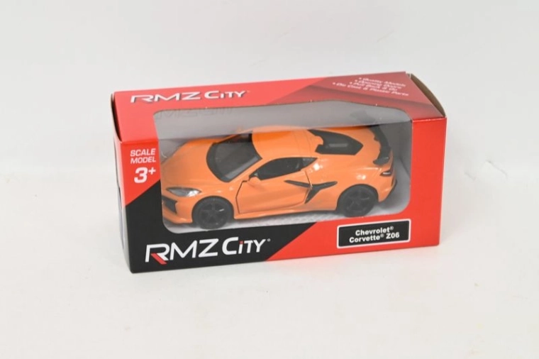 Modello auto RMZ City Chevrolet Corvette Z06 2023 giallo 1:37