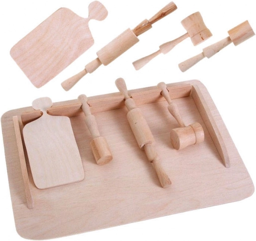 Piano da lavoro in legno con utensili da cucina per bambini