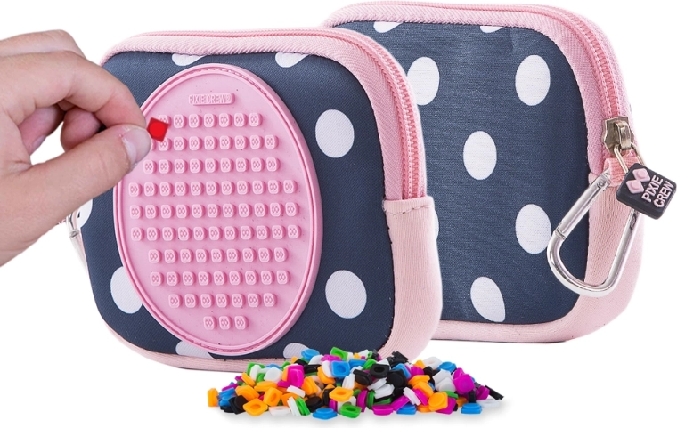 Custodia universale Pixie Crew blu con pois bianchi