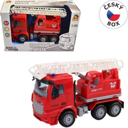 Autopompa dei vigili del fuoco con piattaforma a inerzia 16 cm