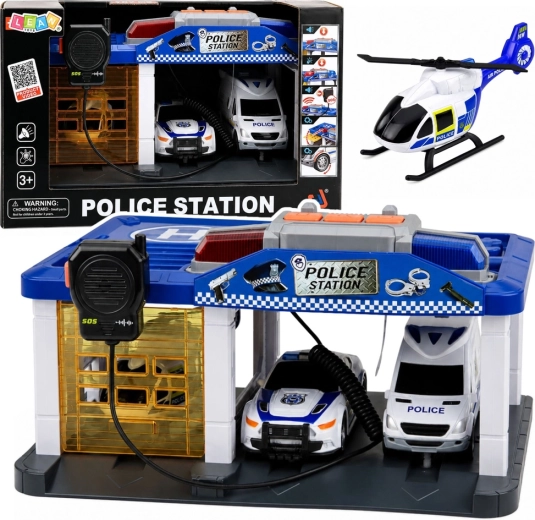 Stazione di polizia con garage, auto, elicottero e ricetrasmittente