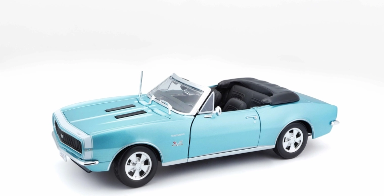 Maisto Chevrolet Camaro SS 396 cabriolet 1967 1:18 turchese