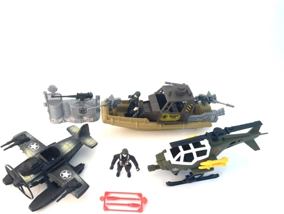 Grande set militare con nave e aerei