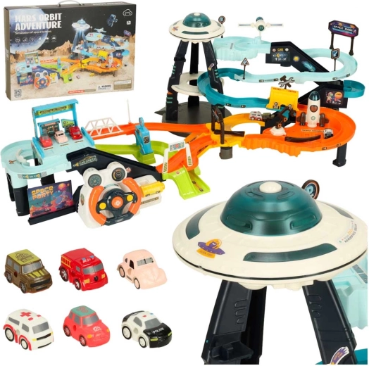 Pista automobilistica spaziale multilivello con volante
