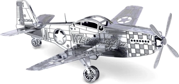 Modello 3D in metallo dell’aereo P-51 Mustang METAL EARTH