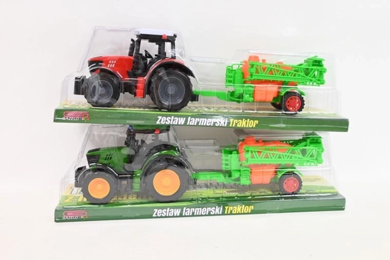 Trattore con macchina agricola