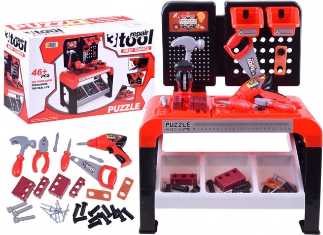 Banco da lavoro per bambini con attrezzi
