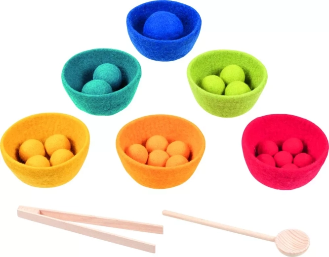 Goki – smistamento di palline di lana