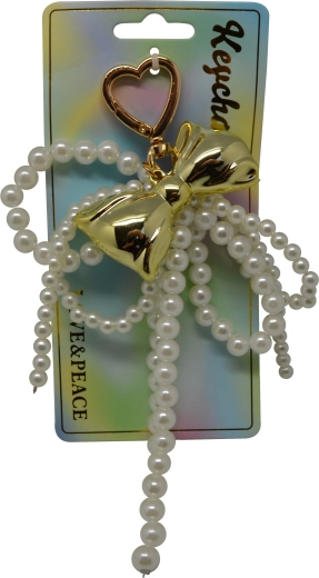 Portachiavi con perle, fiocco e cuore