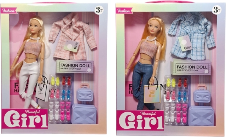 Bambola con accessori