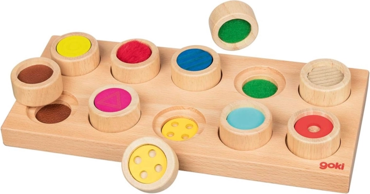 Gioco tattile a incastri memory in legno GOKI