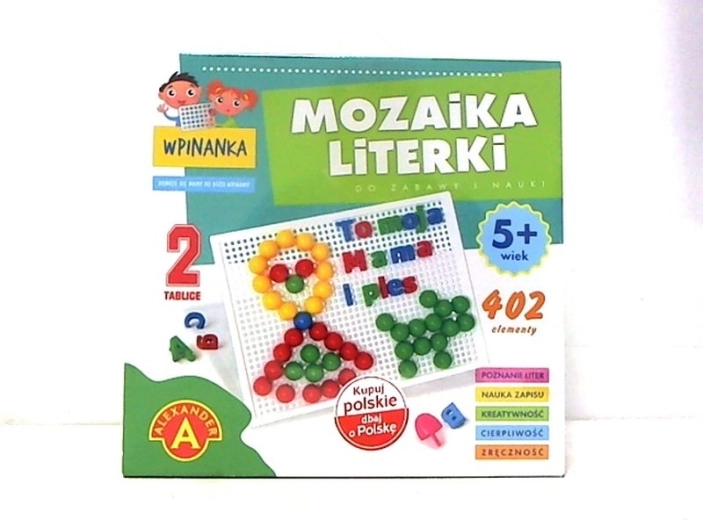 Inserto a mosaico con lettere