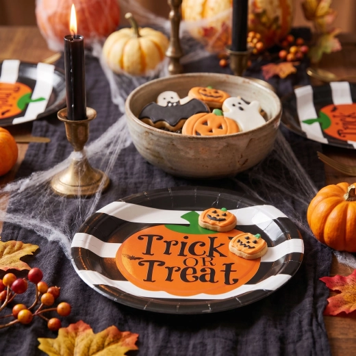 Piatti di carta per Halloween con zucca Trick or Treat, 23 cm - 8 pezzi