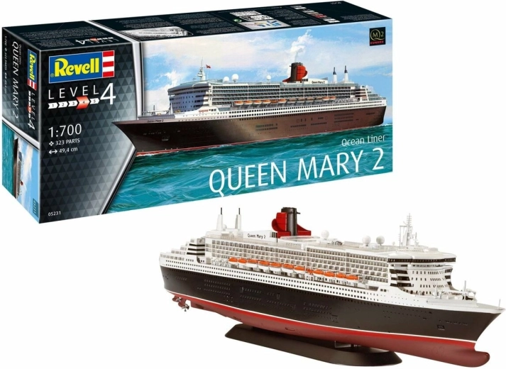 Modello in plastica della nave Queen Mary 2 1:700