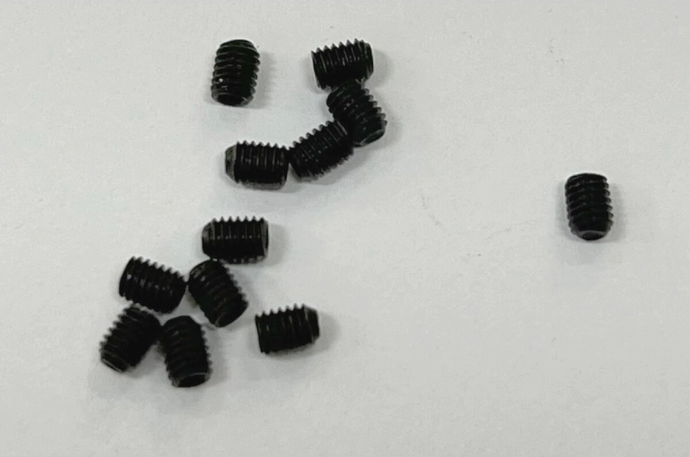 Set di viti per Whelon (set da 8) JAMARA - 1 pezzo