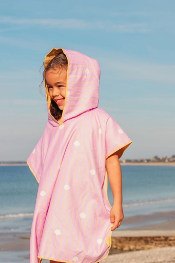 Poncho da spiaggia per bambini Quut Banana pink