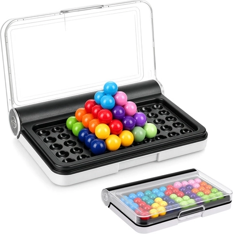 Gioco logico con tessere colorate e piano di gioco