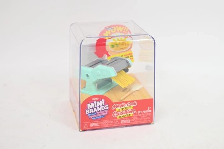 ZURU Mini Brands Magic Cook mini macchina per la pasta