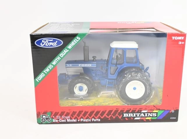 TOMY Britains modello di trattore Ford TW35 con doppie ruote posteriori - 1 pezzo