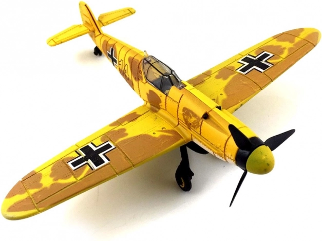 Modello di aereo in plastica BF-109 1:48