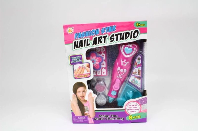 Set di bellezza – studio per unghie