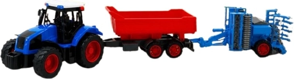 Trattore con macchine agricole