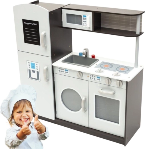 Cucina giocattolo per bambini in legno bianca con accenti marroni e lavagna per scrivere