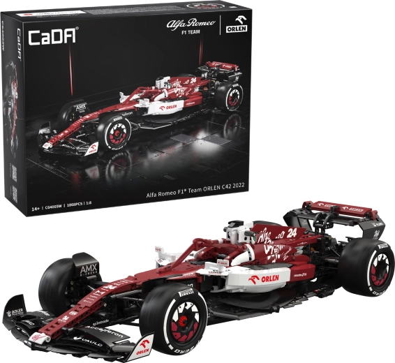 Set di costruzione CaDA auto da corsa ALFA ROMEO F1 Team ORLEN C42 (1:8, 1868 pezzi)