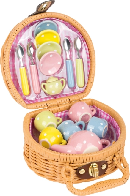 Set da tè per bambini in piccola valigetta da picnic