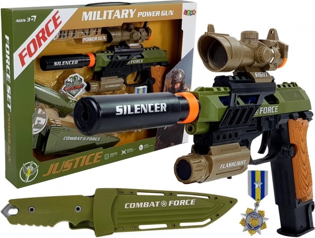 Set di giochi militari con pistola, coltello e medaglia con luci e suoni