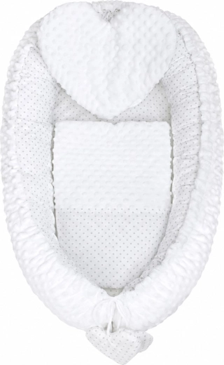 Nido di lusso per neonato New Baby Minky Cuore bianco con cuscinetto e copertina