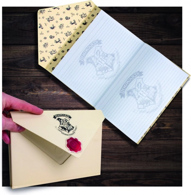 Quaderno a righe Harry Potter con chiusura magnetica