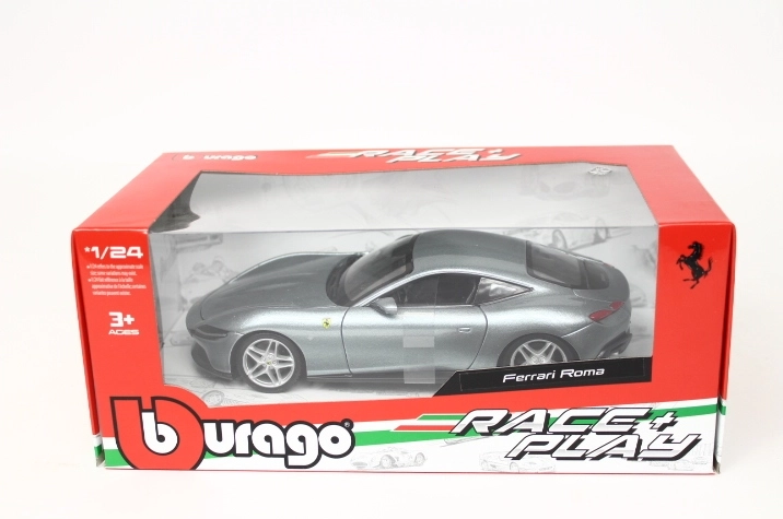 Modello di auto Bburago Ferrari Roma grigio in scala 1:24