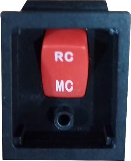 JAMARA auto elettrica per bambini BMW M4 Li-Power con telecomando rossa