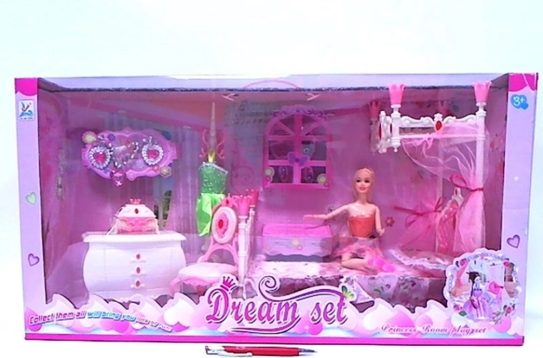 Bambola con accessori