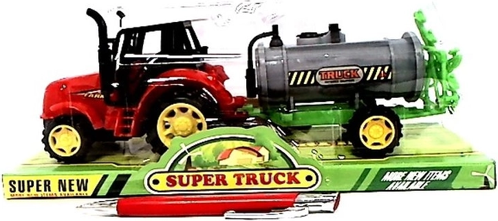 Trattore con macchina agricola