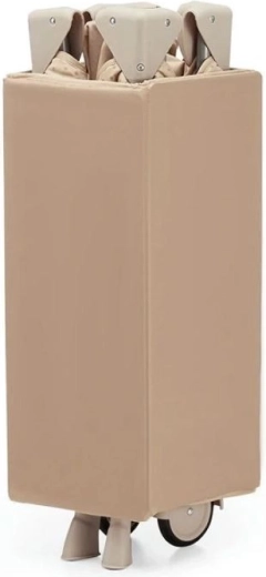 Spostamento facile grazie alle ruote con freno