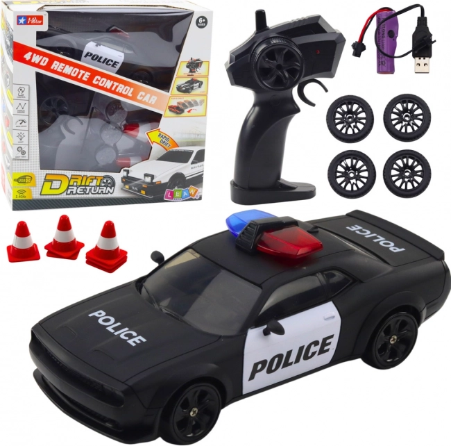 Auto RC da corsa con ruote intercambiabili della polizia