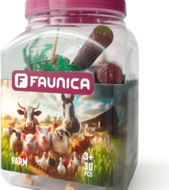 Set di figure e accessori a tema fattoria