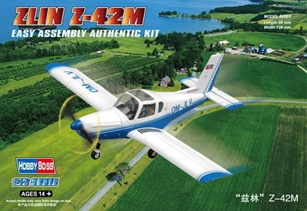 Modello di aereo in plastica ZLIN Z-42M