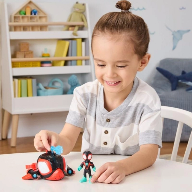 Hasbro Spider-Man action figure e veicolo straordinario