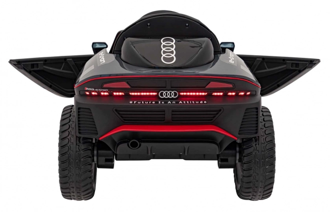 Veicolo Audi RSQ E-TRON Grigio