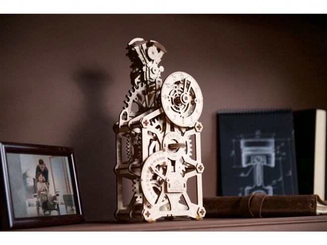 Puzzle meccanico in legno 3D di Ugears - Orologio a motore